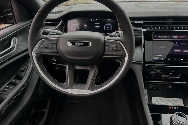 new 2025 Jeep Grand Cherokee L car, priced at $40,554