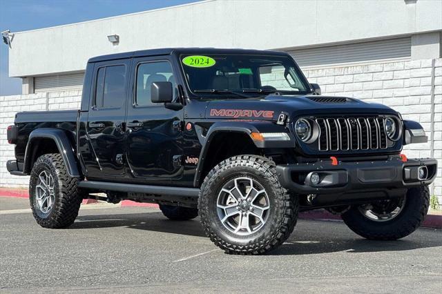 new 2024 Jeep Gladiator car, priced at $56,559