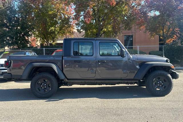 new 2024 Jeep Gladiator car, priced at $37,357