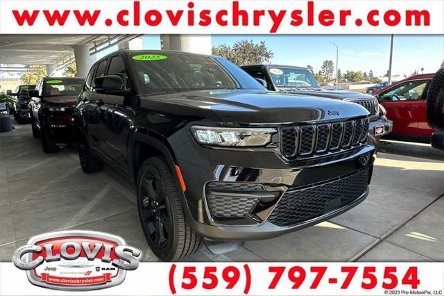 new 2025 Jeep Grand Cherokee car, priced at $41,857