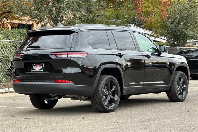 new 2025 Jeep Grand Cherokee L car, priced at $40,554