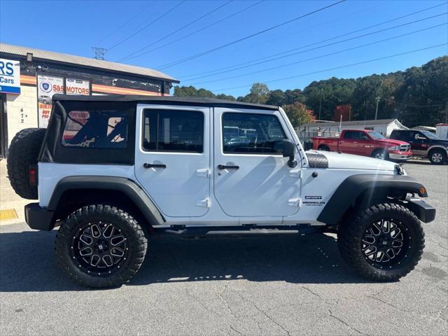 used 2015 Jeep Wrangler Unlimited car, priced at $16,950