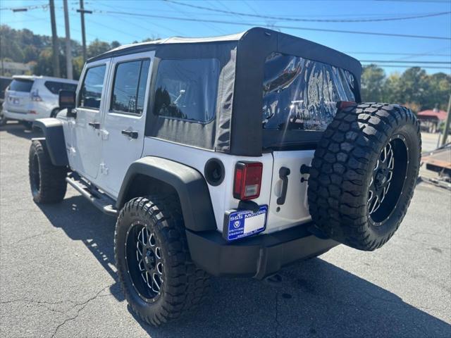 used 2015 Jeep Wrangler Unlimited car, priced at $16,950