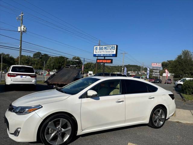 used 2014 Toyota Avalon Hybrid car, priced at $13,895