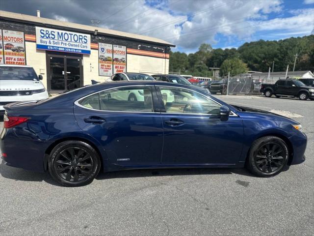 used 2013 Lexus ES 300h car, priced at $13,650