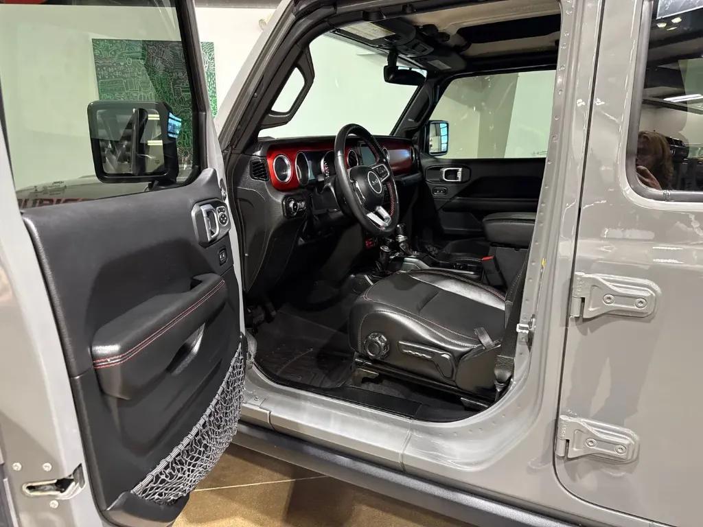 used 2020 Jeep Wrangler Unlimited car, priced at $36,999
