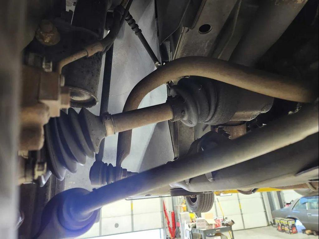 used 1998 Chrysler Concorde car, priced at $5,999