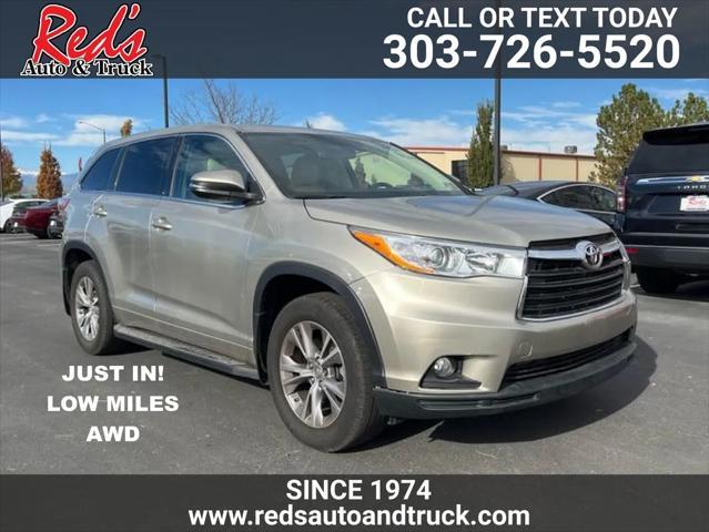 used 2014 Toyota Highlander car, priced at $18,999