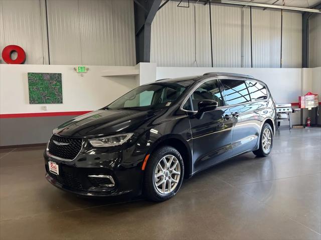 used 2022 Chrysler Pacifica car, priced at $26,999