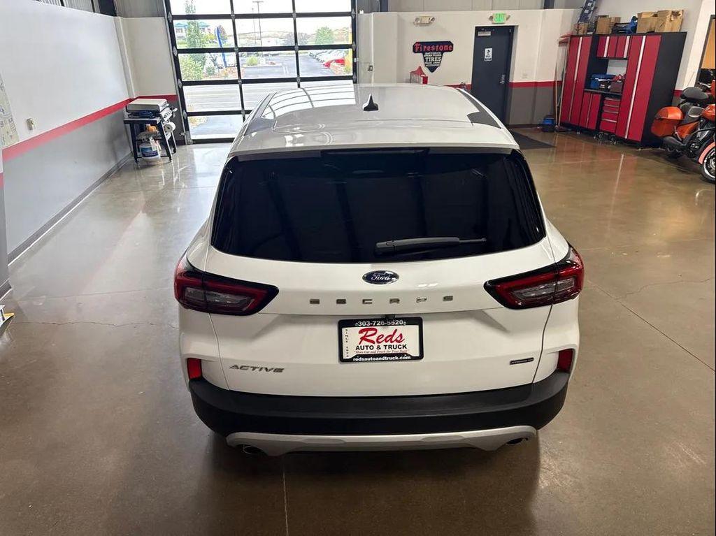 used 2023 Ford Escape car, priced at $24,899
