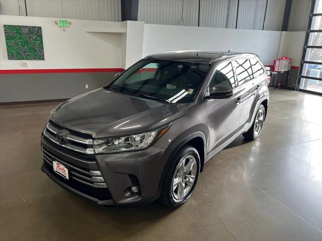 used 2019 Toyota Highlander car, priced at $26,999