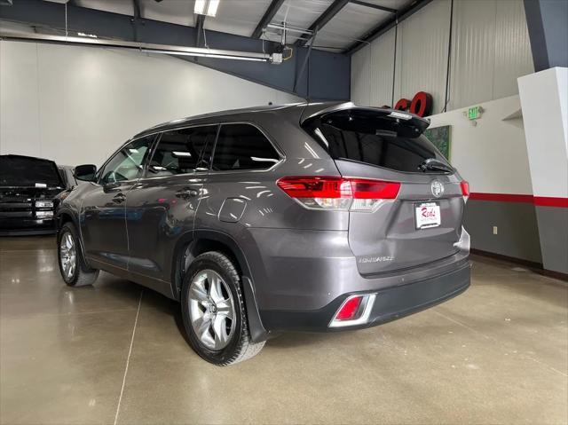 used 2019 Toyota Highlander car, priced at $26,999