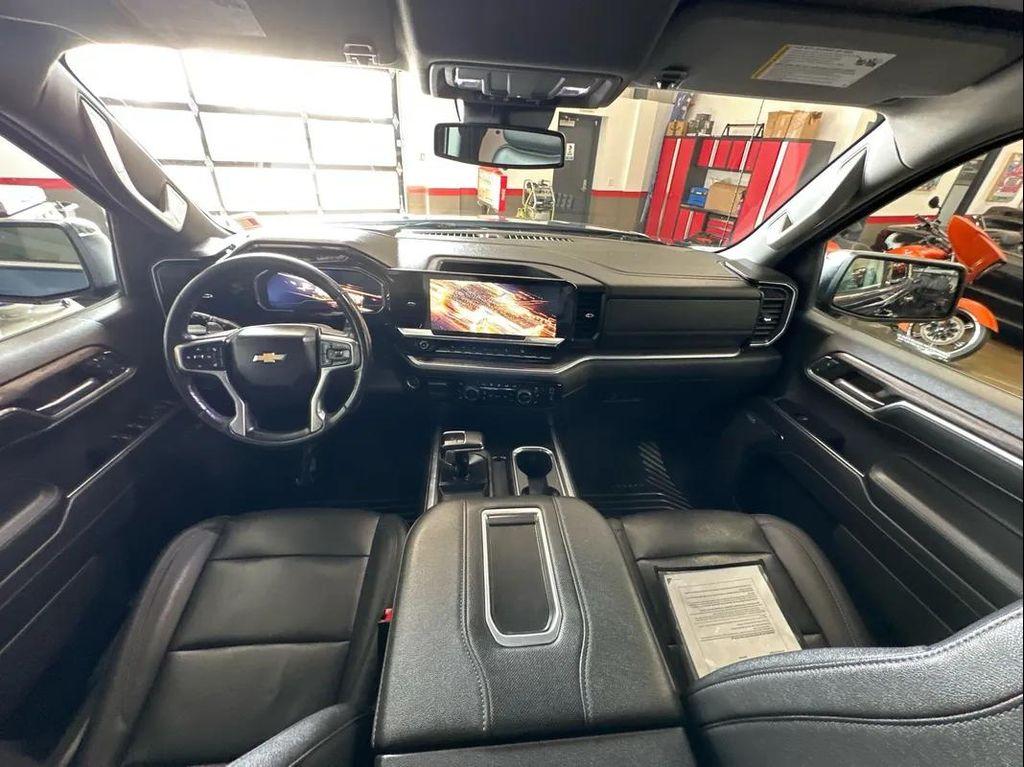 used 2022 Chevrolet Silverado 1500 car, priced at $39,999