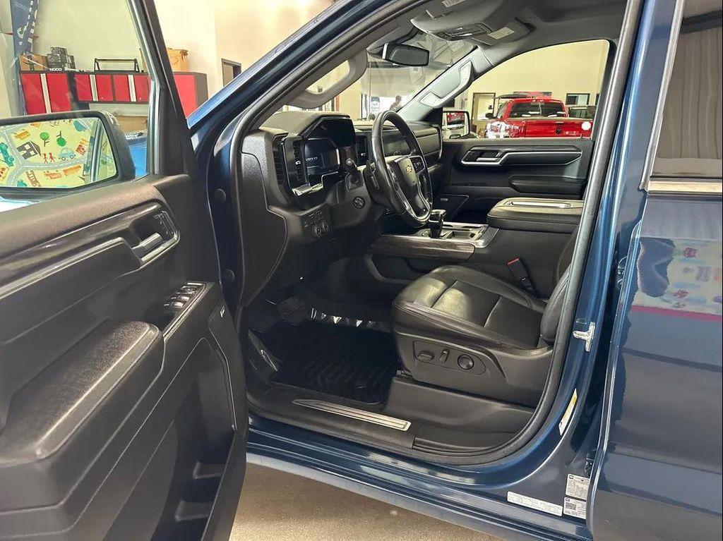 used 2022 Chevrolet Silverado 1500 car, priced at $39,999