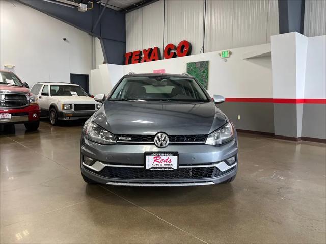 used 2019 Volkswagen Golf Alltrack car, priced at $23,999