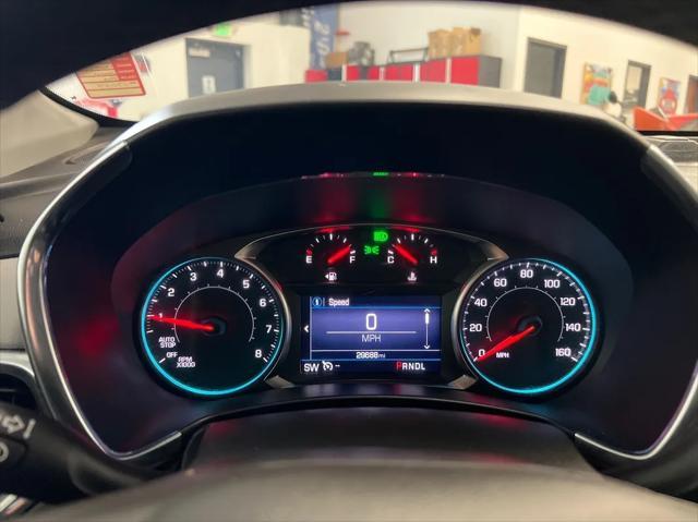used 2023 Chevrolet Equinox car, priced at $25,999