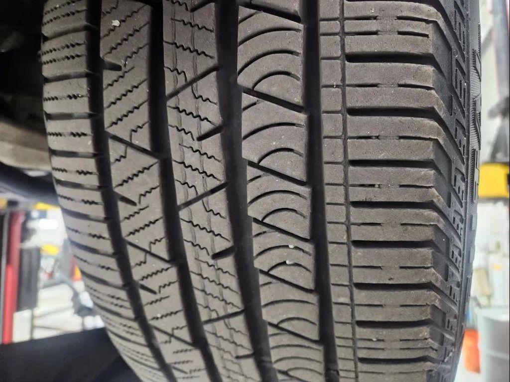 used 2017 Mercedes-Benz GLE 350 car, priced at $19,999