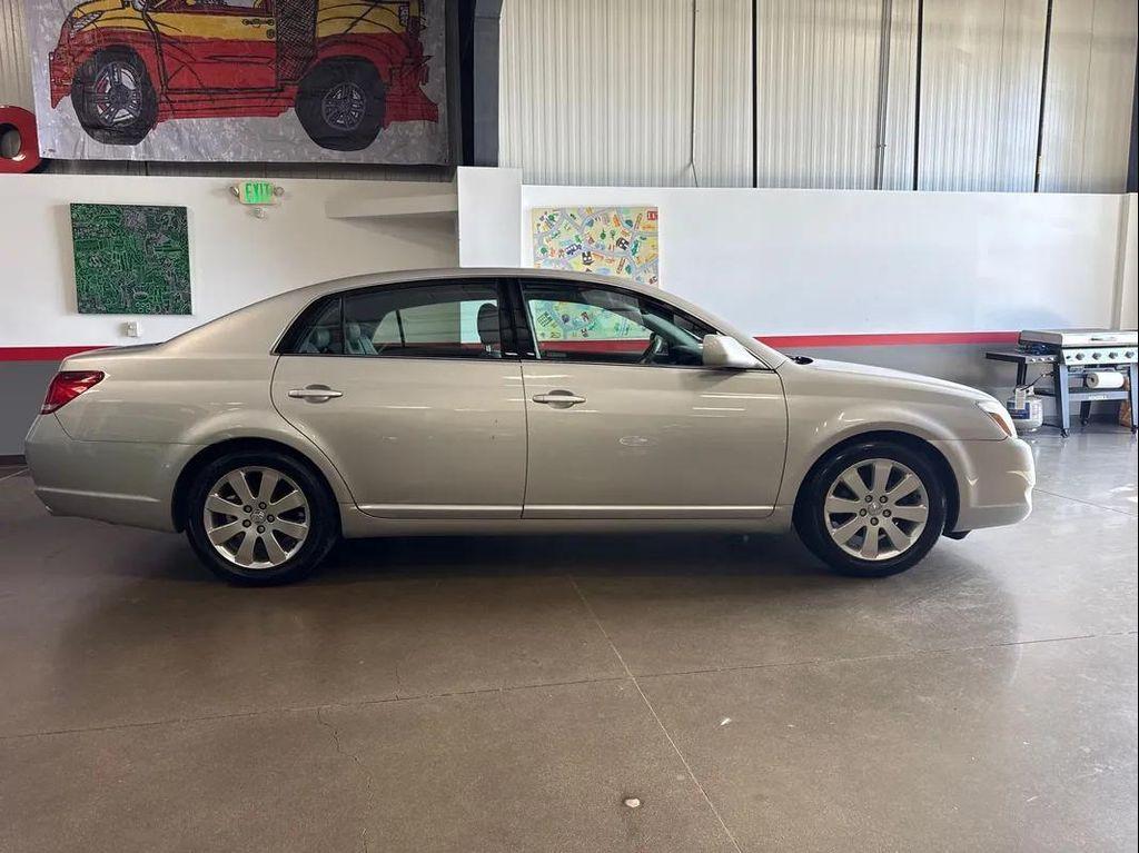 used 2006 Toyota Avalon car, priced at $7,999