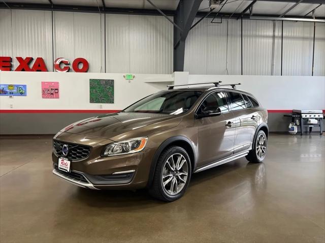 used 2015 Volvo V60 Cross Country car, priced at $14,999