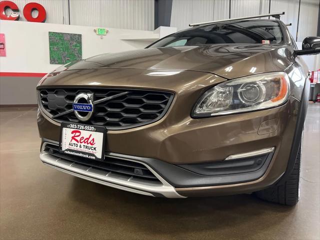 used 2015 Volvo V60 Cross Country car, priced at $14,999