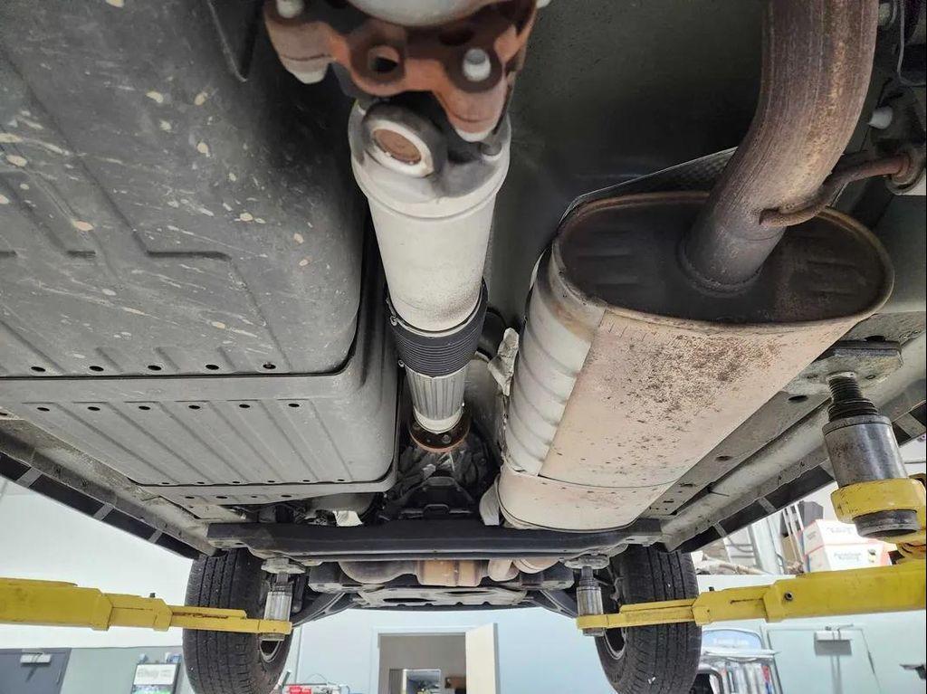 used 2010 Jeep Grand Cherokee car, priced at $9,999