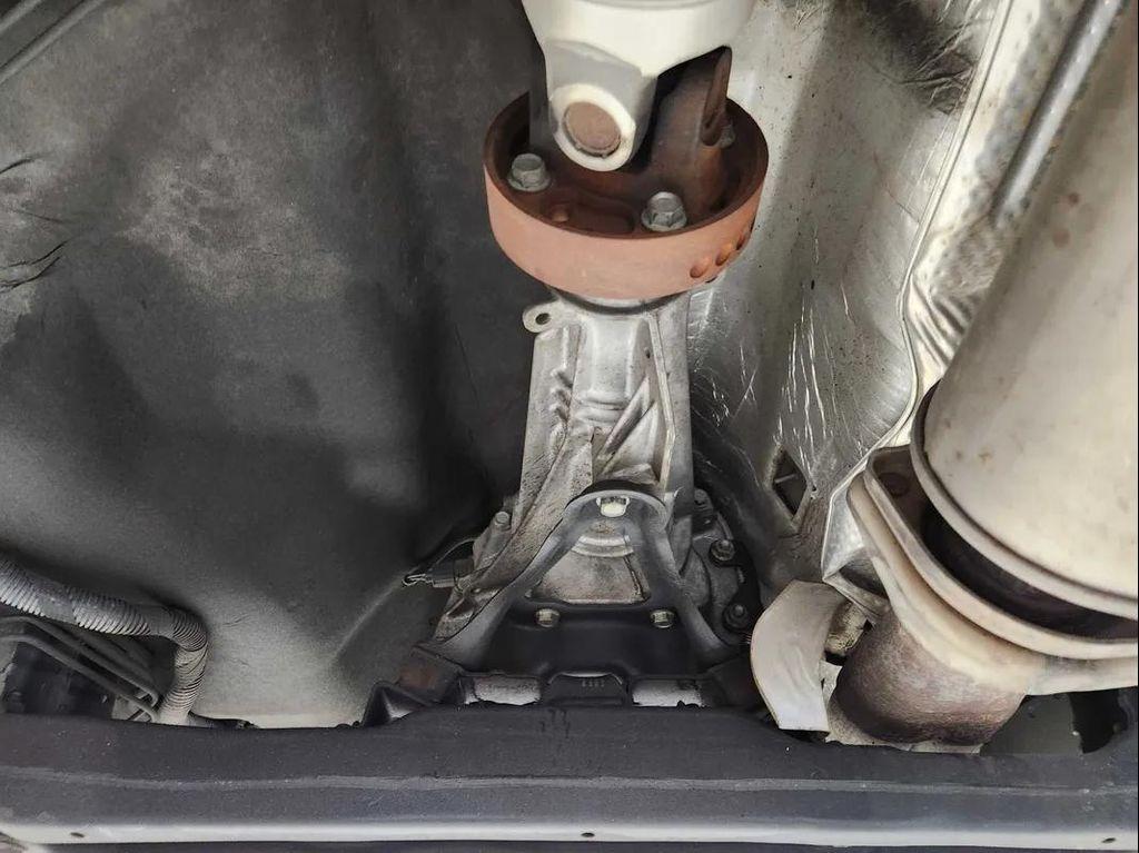 used 2010 Jeep Grand Cherokee car, priced at $9,999