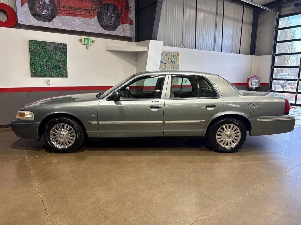 used 2006 Mercury Grand Marquis car, priced at $6,999
