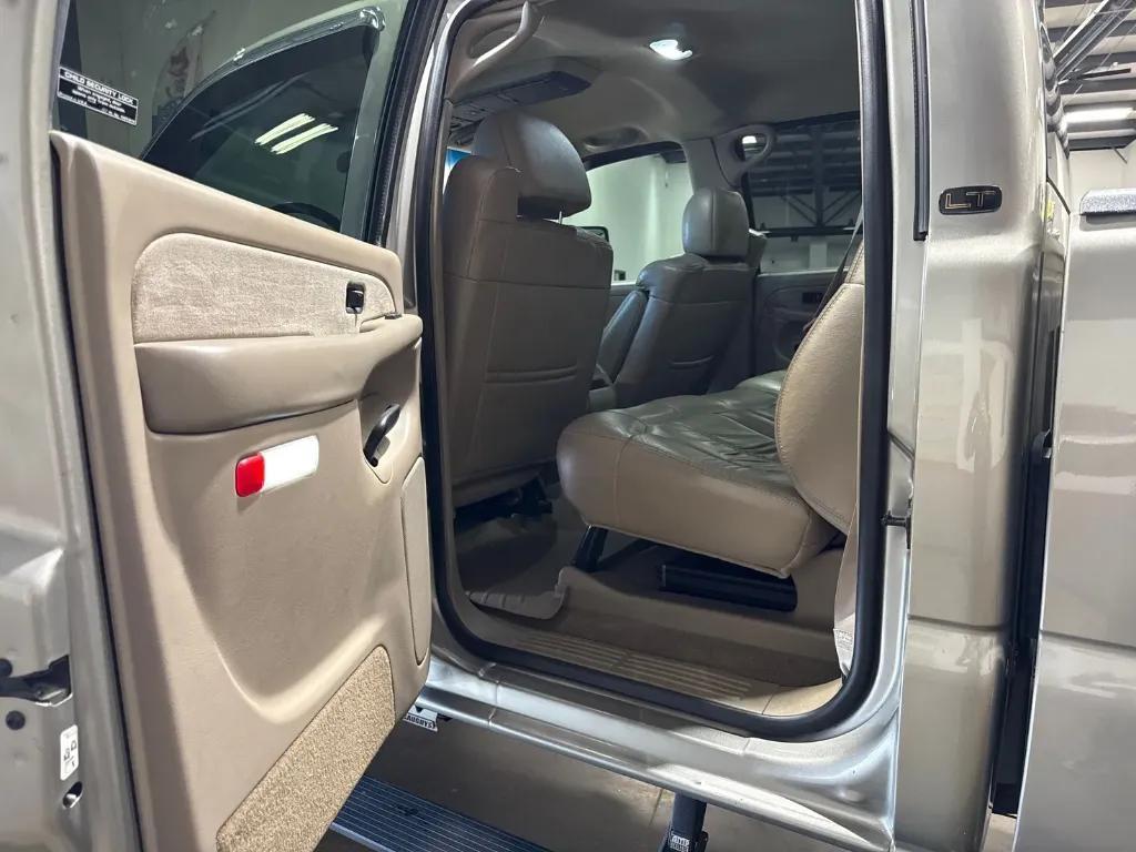 used 2002 Chevrolet Silverado 3500 car, priced at $35,999