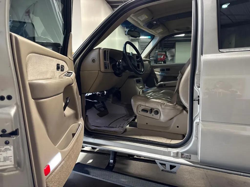 used 2002 Chevrolet Silverado 3500 car, priced at $35,999