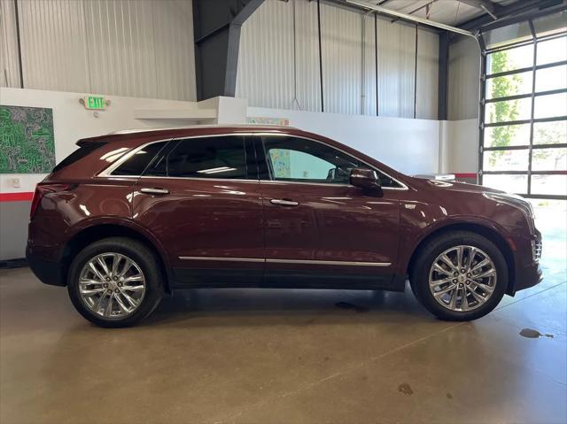 used 2022 Cadillac XT5 car, priced at $34,999