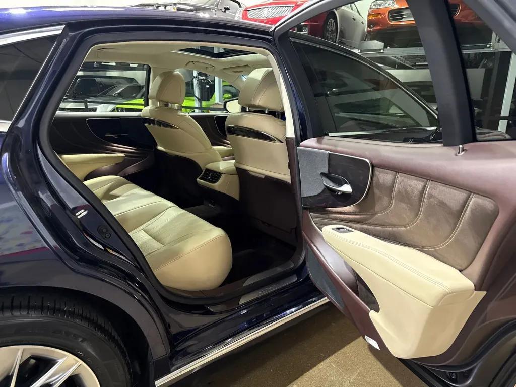 used 2018 Lexus LS 500 car, priced at $43,999