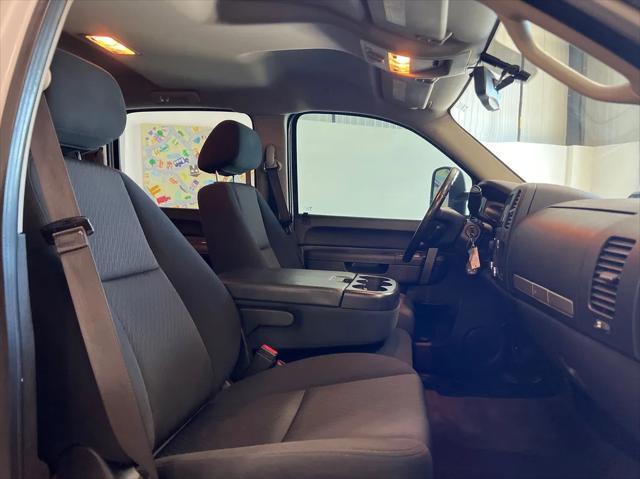 used 2013 GMC Sierra 2500 car, priced at $34,999