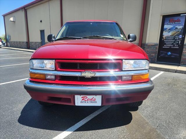 used 1998 Chevrolet Blazer car, priced at $9,999