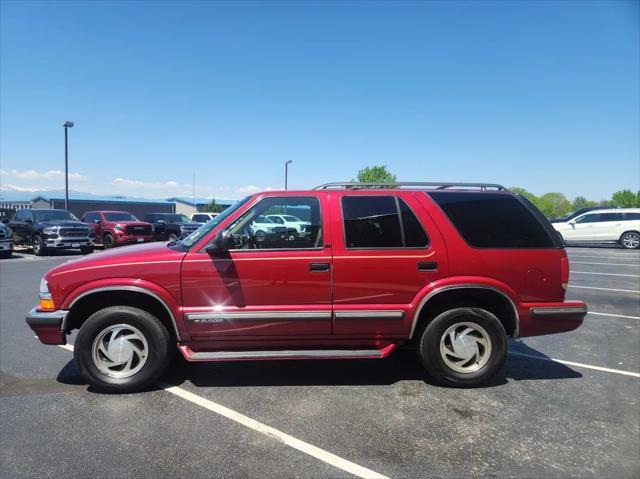 used 1998 Chevrolet Blazer car, priced at $9,999