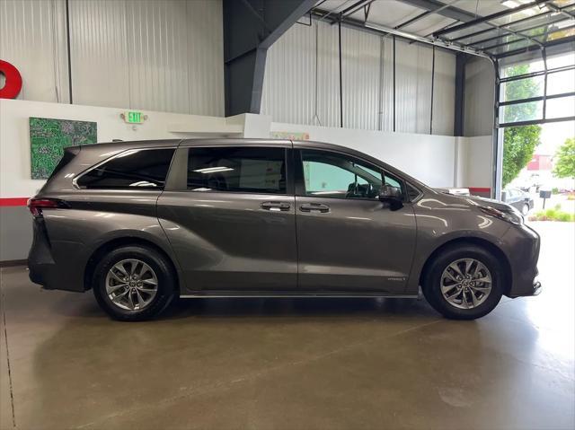 used 2021 Toyota Sienna car, priced at $32,999