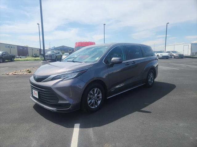 used 2021 Toyota Sienna car, priced at $32,999