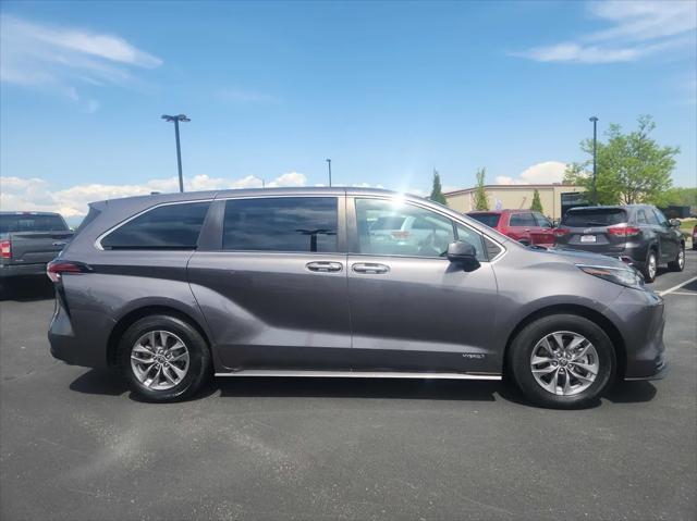 used 2021 Toyota Sienna car, priced at $32,999