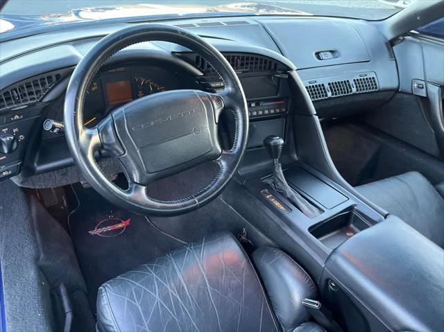 used 1992 Chevrolet Corvette car, priced at $8,999