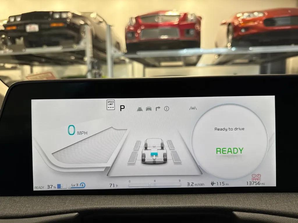 used 2024 Kia EV6 car, priced at $31,999