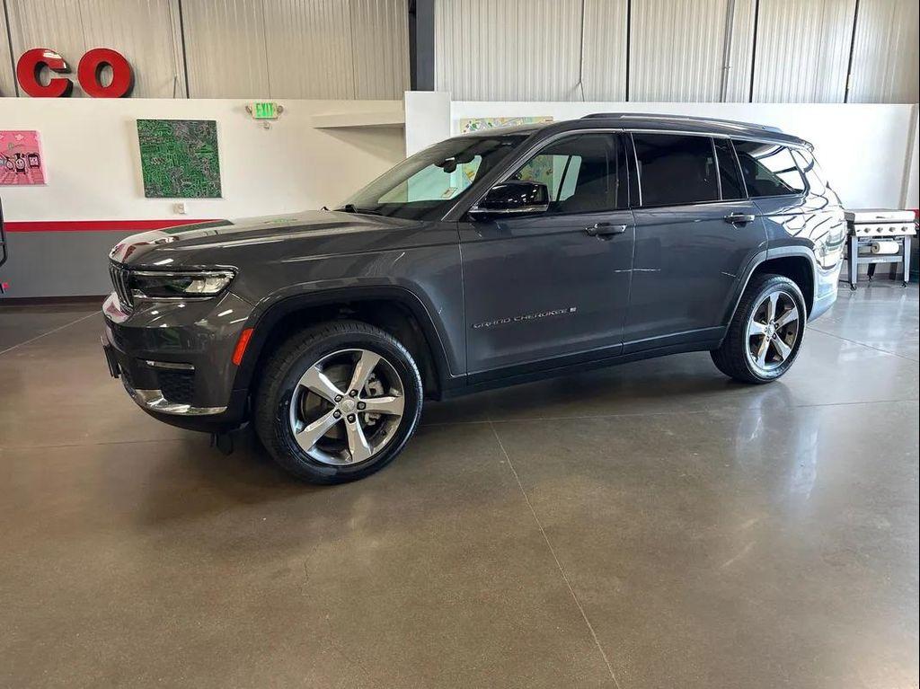 used 2021 Jeep Grand Cherokee L car, priced at $30,999