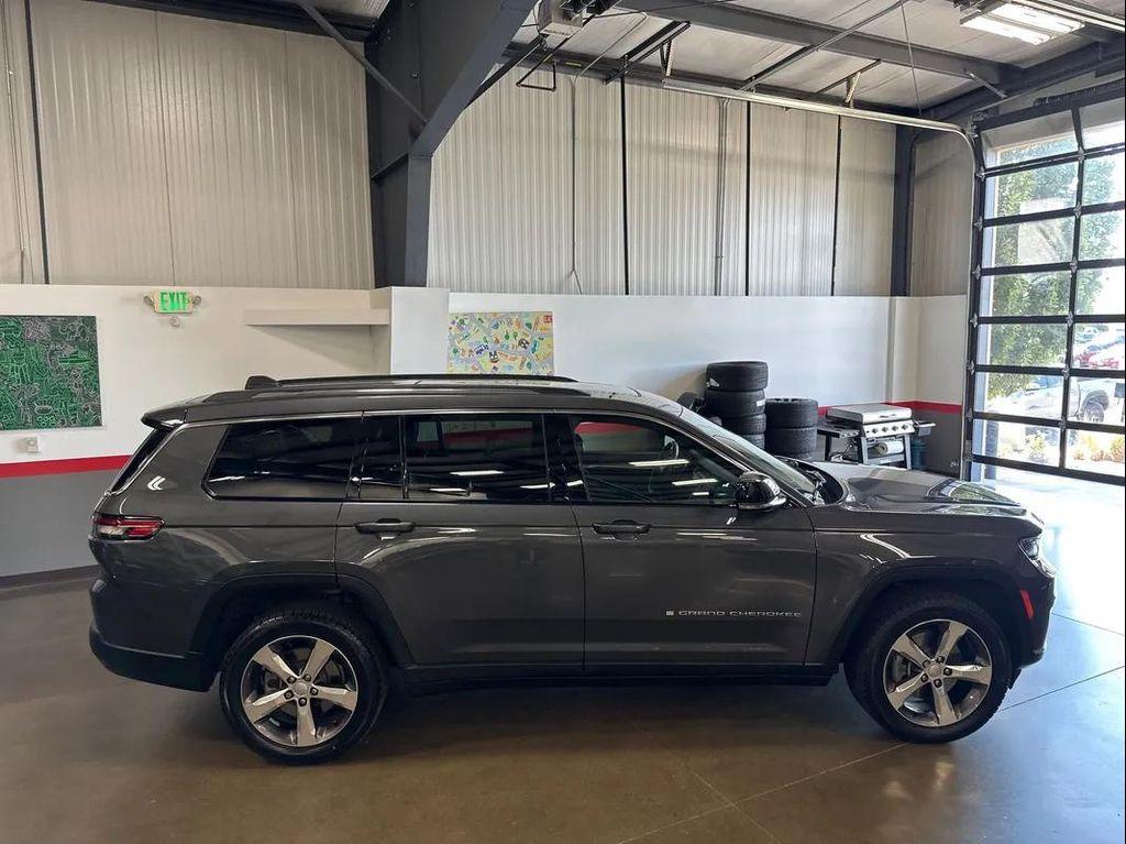 used 2021 Jeep Grand Cherokee L car, priced at $30,999