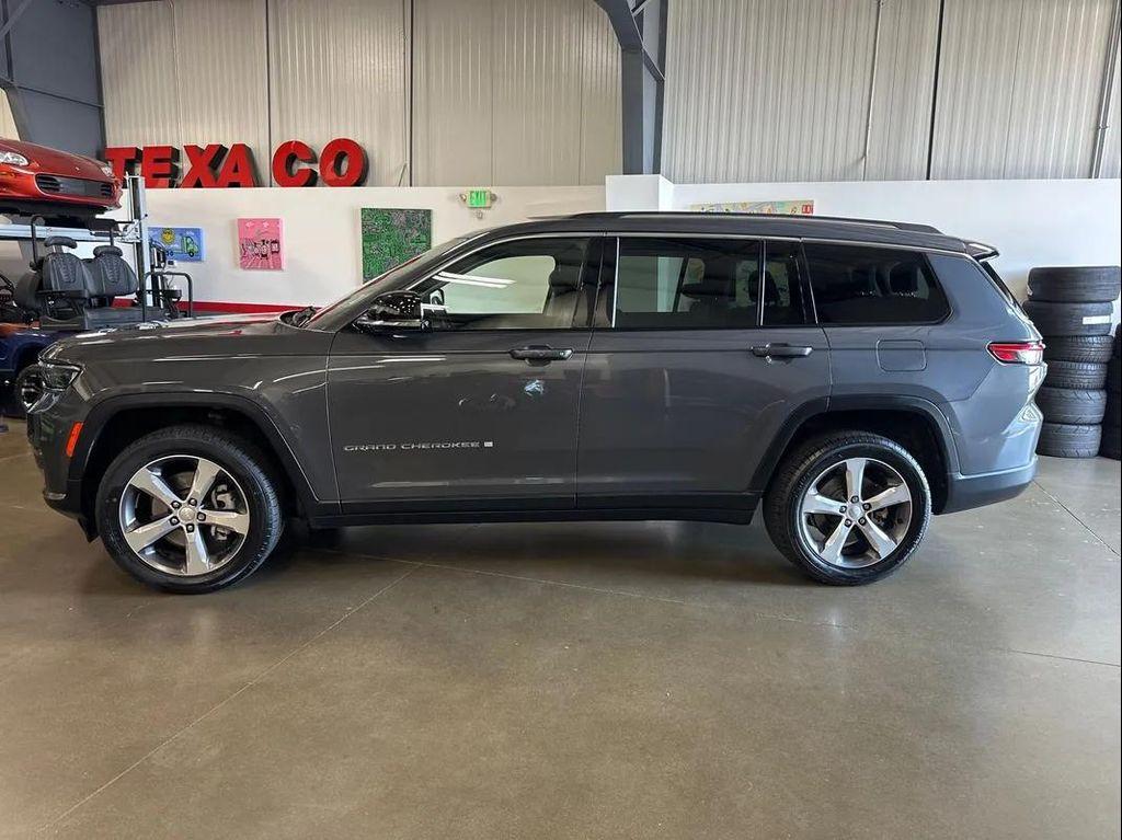 used 2021 Jeep Grand Cherokee L car, priced at $30,999