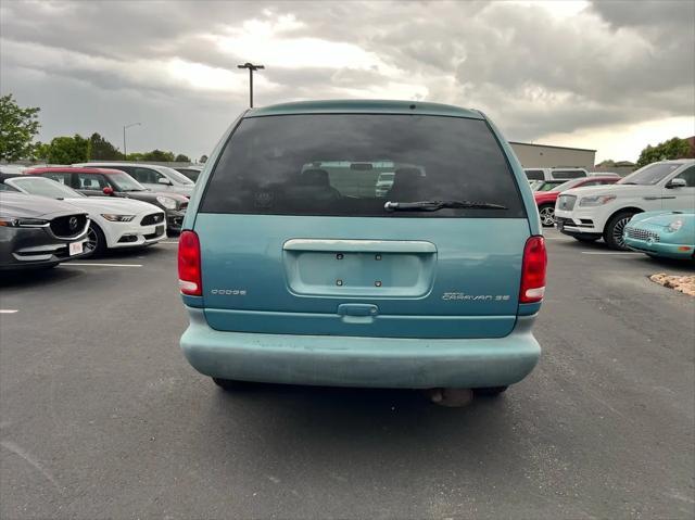 used 1999 Dodge Grand Caravan car, priced at $9,999