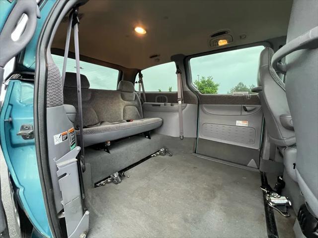 used 1999 Dodge Grand Caravan car, priced at $9,999