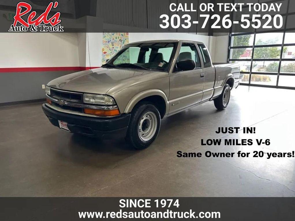 used 2002 Chevrolet S-10 car, priced at $9,499