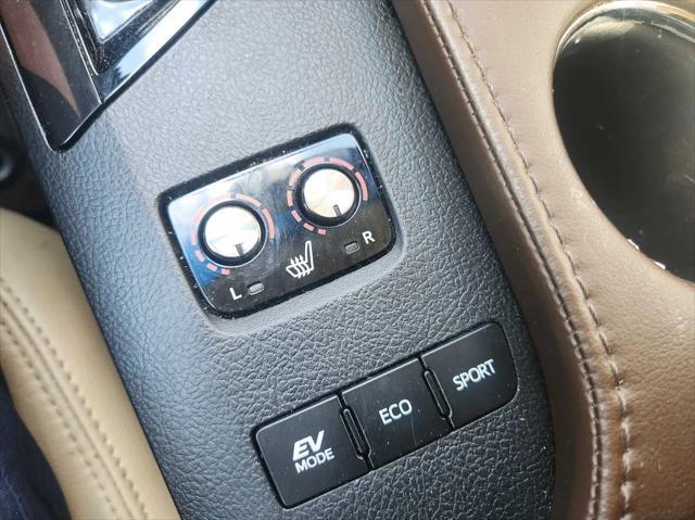 used 2014 Toyota Avalon Hybrid car, priced at $16,999