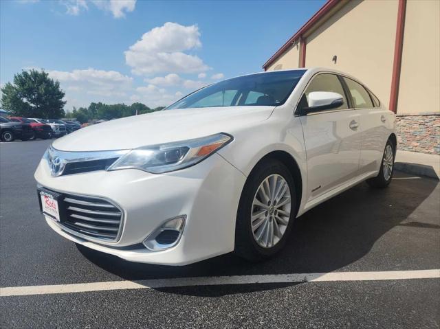 used 2014 Toyota Avalon Hybrid car, priced at $16,999