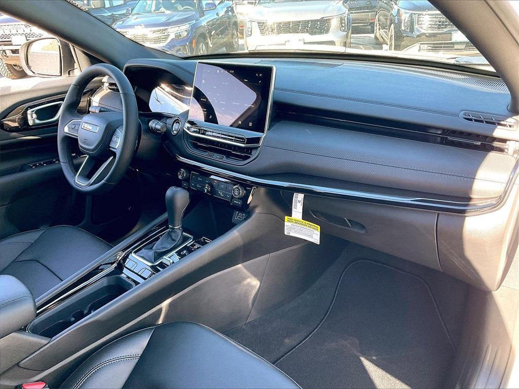 new 2026 Jeep Compass car, priced at $31,968