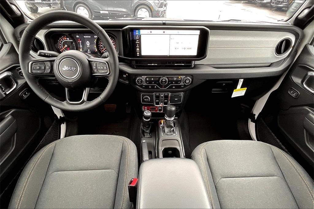new 2025 Jeep Gladiator car, priced at $44,671