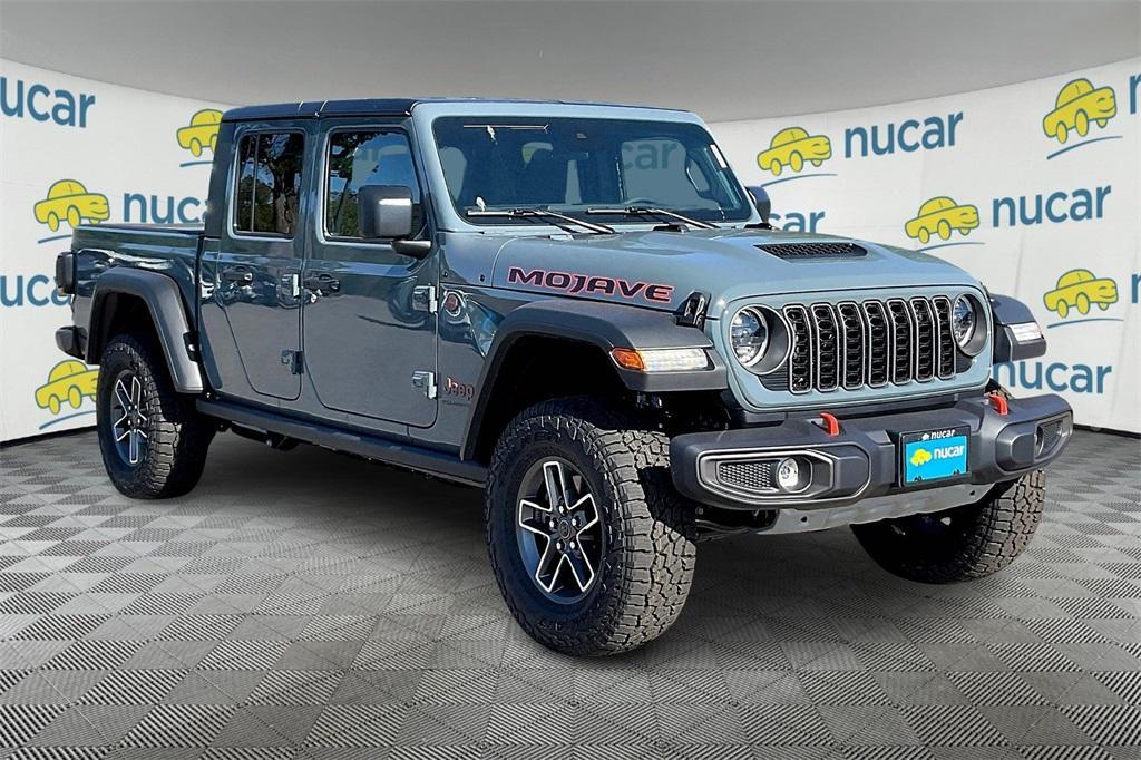 new 2025 Jeep Gladiator car, priced at $46,805